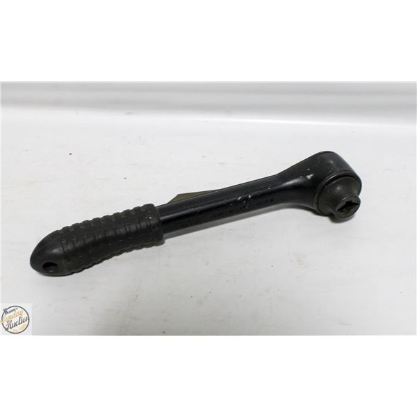 POWER JAWS ADJUSTABLE RATCHET WRENCH