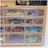 Image 7 : Hot Wheels FAO Schwarz Gold Collection