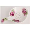 Image 7 : A"Mary Poppins" Floral Colander.