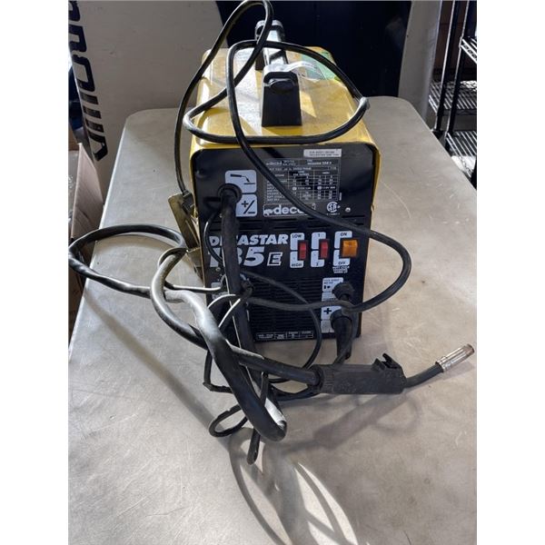 DECASTAR 135 WELDER - WORKS, DOESNT FEED