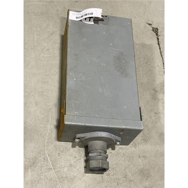 ELECTRICAL SWITCH  BOX