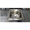 Image 1 : NEW STAINLESS SINK 15" x 15"
