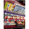 Image 3 : CHRISTMAS STORAGE BAG WITH ASSORTED GIFT BAGS AND WRAPPING