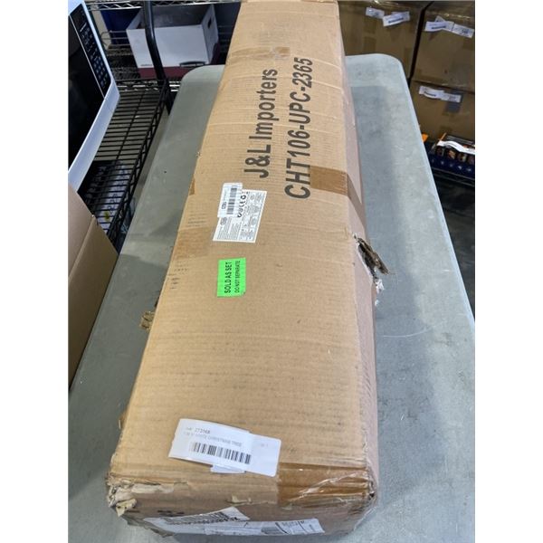 1.95 M WHITE CHRISTMAS TREE