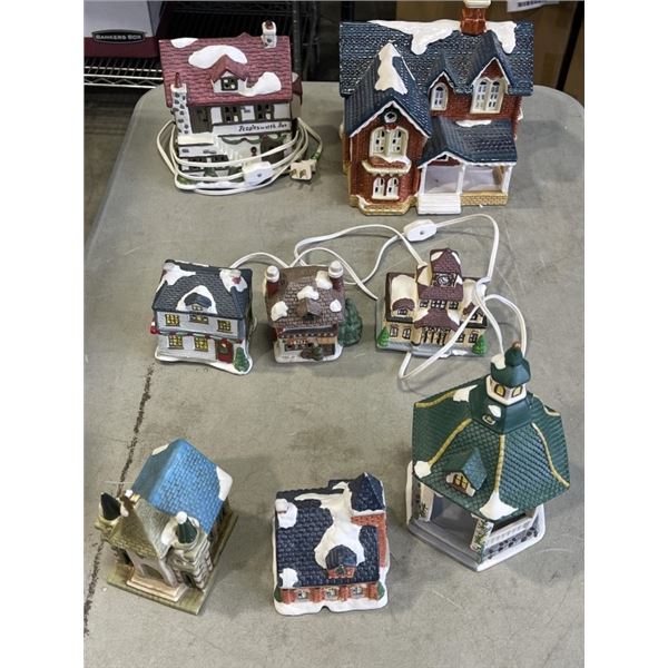 ASSORTED CHRISMTAS VILLAGE HOUSES