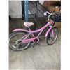 Image 1 : PINK CURVETTE VENUS BIKE