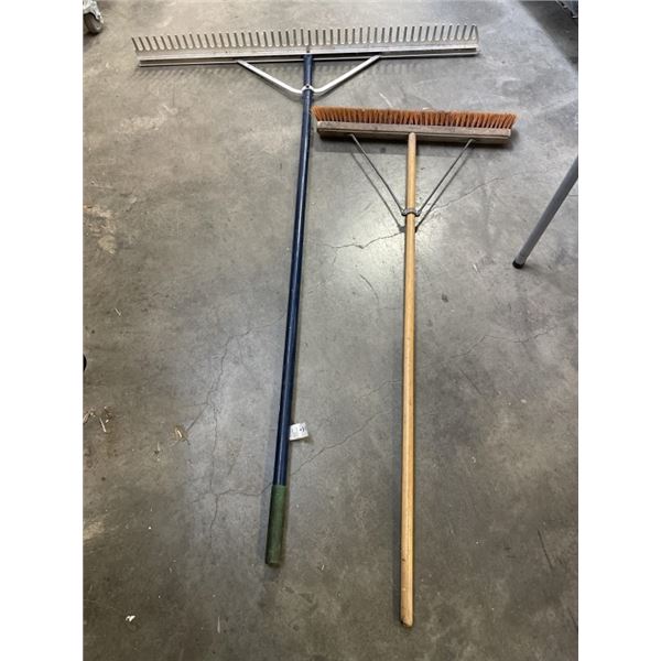LARGE LANDSCAPE RAKE AND BROOM