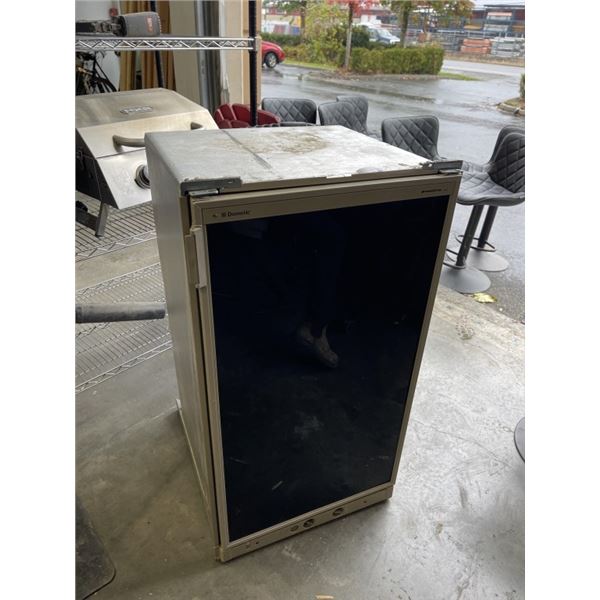 DOMETIC FREEDOM RV FRIDGE