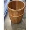 Image 2 : WOOD BARRELL