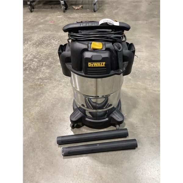 DEWALT SHOP VAC, NO HOSE