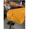 Image 3 : 2 SNOW SHOVELS