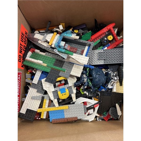 BOX OF ASSORTED LEGO