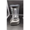 Image 2 : GRAY KITCHENAID ELECTRIC BLENDER WORKING, LOUD, NO LID CAP