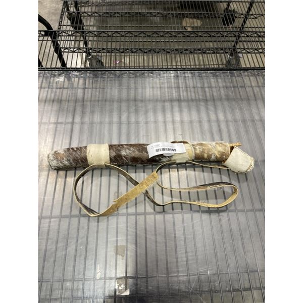 HYDE ARROW QUIVER WITH ARROWS