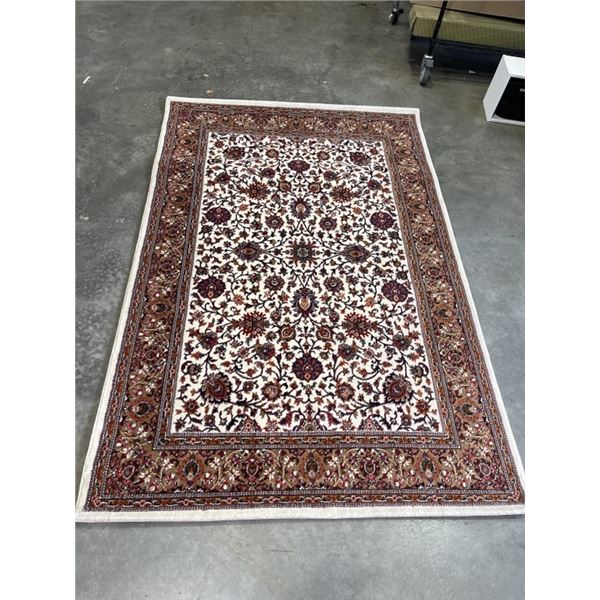 APPROIX 5 X 7FT AREA CARPET
