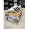 Image 1 : NEW PAIR OF ADIDAS SAMBA MN UNISEX SIZE US 5