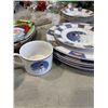Image 2 : ASSORTED CHRISTMAS DECOR, PLATES AND SERVING ITEMS ETC