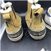 Image 4 : LOT OF NEW SIZE 8 FOOTWEAR