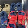 Image 2 : LOT OF NEW CHILD SIZE SLIPPERS AND FOOTWEAR