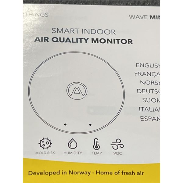 AIRTHINGS WAVE MINI AIR QUALITY MONITOR W/ MOLD RISK INDICATION - TESTED WORKING, RETAIL $99