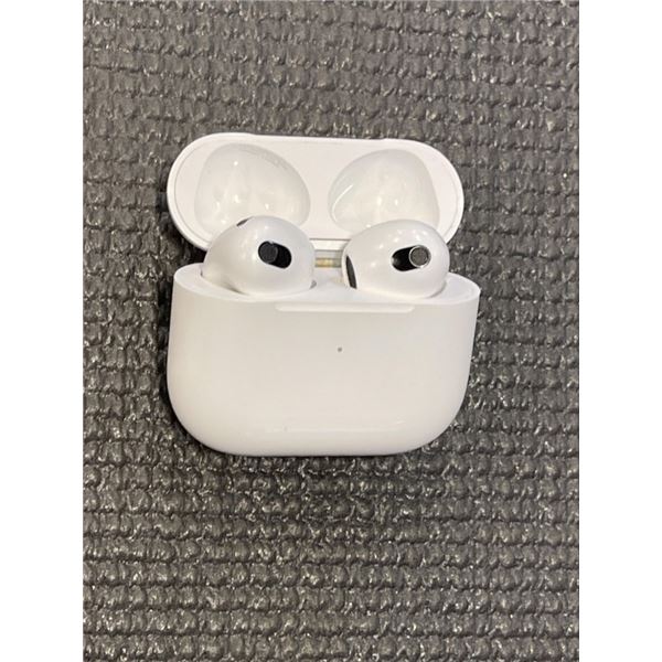 SAMSUNG BUDS FE HEADPHONES - TESTED WORKING, RETAIL $139