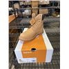 Image 1 : NEW TIMBERLAND PREMIUM 6 INCH WATERPROOF WOMENS BOOT - SIZE 5.5