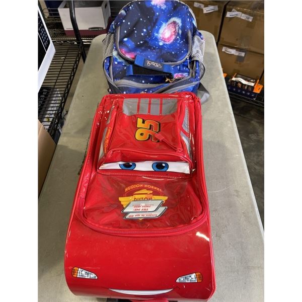 2 KIDS TRAVEL SUIT CASES