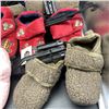 Image 2 : LOT OF NEW CHILD SIZE SLIPPERS AND FOOTWEAR