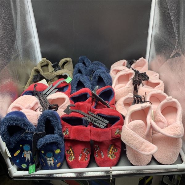 LOT OF NEW CHILD SIZE SLIPPERS AND FOOTWEAR
