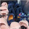 Image 3 : LOT OF NEW CHILD SIZE SLIPPERS AND FOOTWEAR