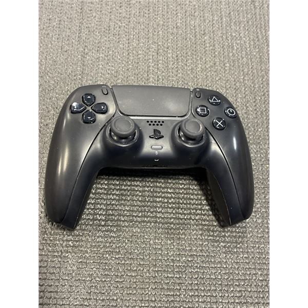 PS5 DUALSENSE WIRELESS CONTROLLER - TESTED WORKING, RETAIL $94