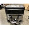 Image 1 : AS NEW, UNUSED BELLAPRO 8.5L DUAL FLEX AIR FRYER - TESTED WORKING, RETAIL $349