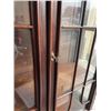 Image 4 : GLASS DOOR CHINA CABINET