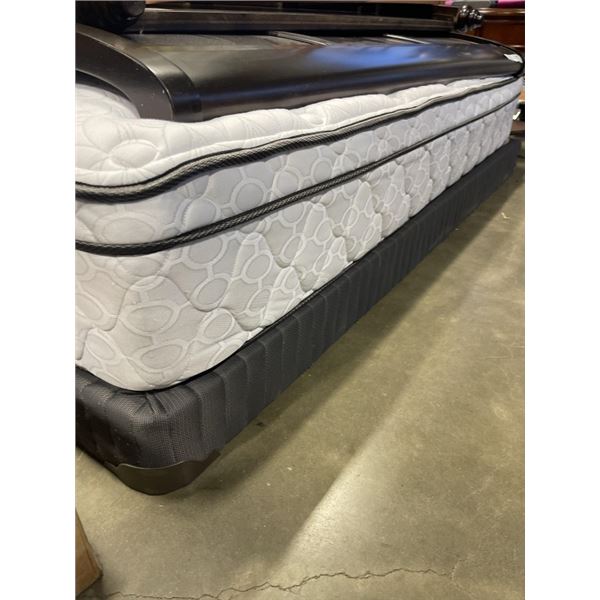 QUEENSIZE BEDFRAME W/ MATTRESS AND SPLIT BOX SPRING