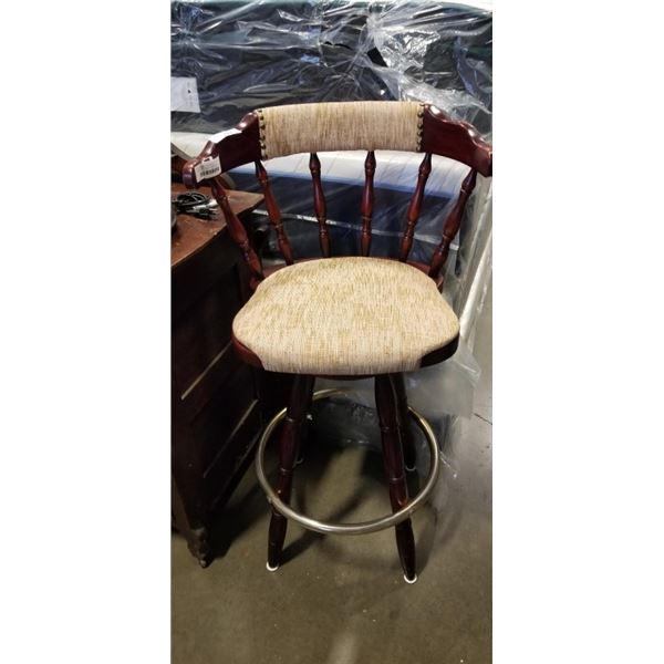 WOOD FRAME SWIVEL BAR STOOL