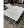 Image 5 : AS NEW LOGAN AND COVE QUEENSIZE PINNACLE EDITION MATTRESS