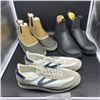 Image 1 : LOT OF NEW SIZE 9 FOOTWEAR