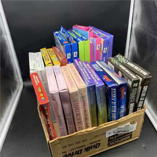 BOX OF NEW VALENTINE'S DAY CARDS