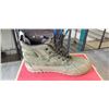 Image 3 : NEW PAIR OF VANS SK8-HI DEL PATO MTE-2 UTILITY GUM DARK OLIVE SIZE MENS 9.5