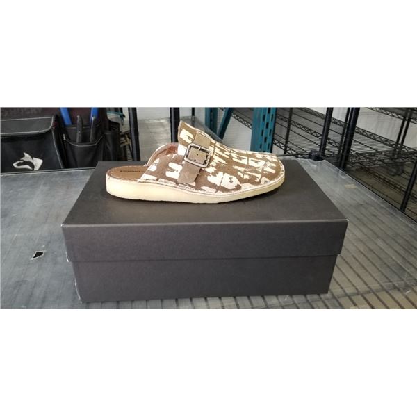 NEW PAIR OF PADMORE AND BARNES MONK SLIDER LIVESTOCK SIDE, SIZE 5 RETAIL $220