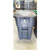 Image 2 : 3 BRAND NEW STACKING WITH LID GARBAGE BINS - GARBAGE, COMPOST AND RECYCLING, 22" X 24"X 35" 80 GALLO