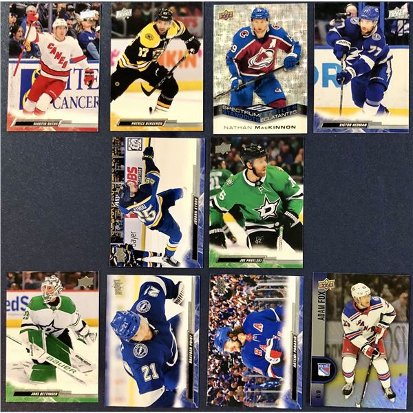 UPPER DECK HOCKEY - 10 CARDS