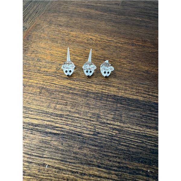 3 blind mice missing one tail season