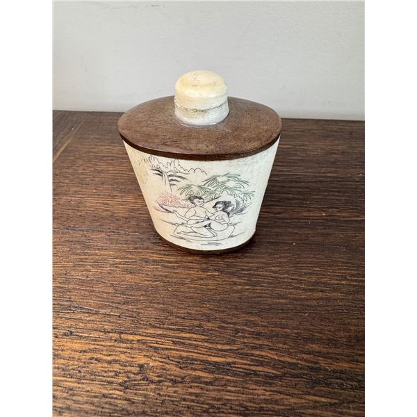 Bone snuff bottle