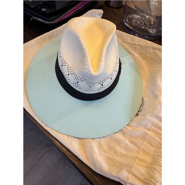 Biuriful hat made in Mexico size small