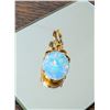 Image 1 : Stunning Opal pendant in 18k yg