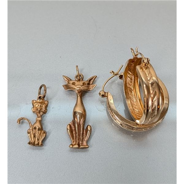 10k yellow gold cat pendant/charm and earrings