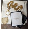 Image 2 : Chanel Vintage Chanel Vintage Gold tone double chain Monocle Pendant Necklace