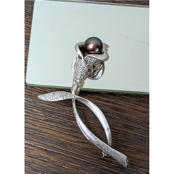 Estate vintage Diamond and Black Pearl Calla Lily Pin Brooch - white gold