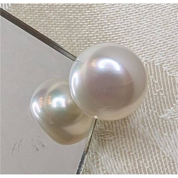 Single White Button Pearl stud earring